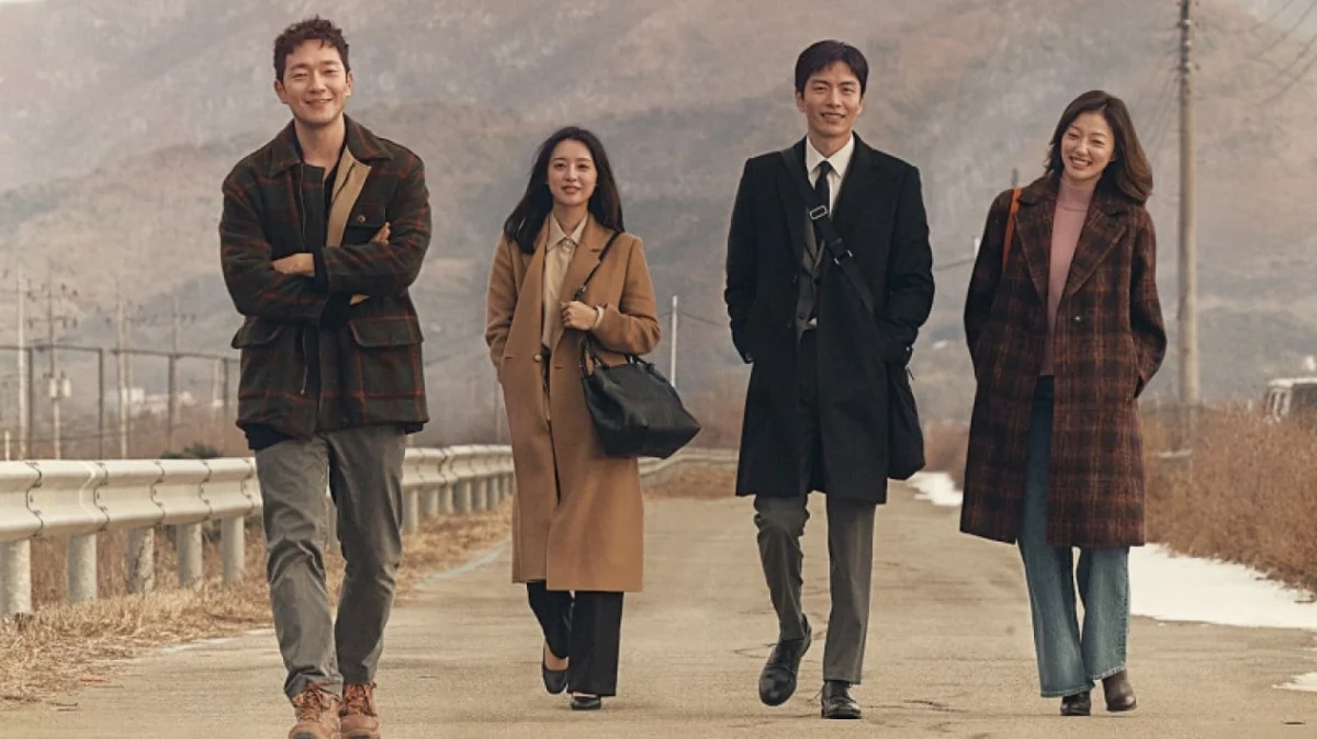 Exploring the Psychological and Societal Impact of Realistic Korean Drama Narratives on Viewers Navigating the Complexities of Life in Their Thirties