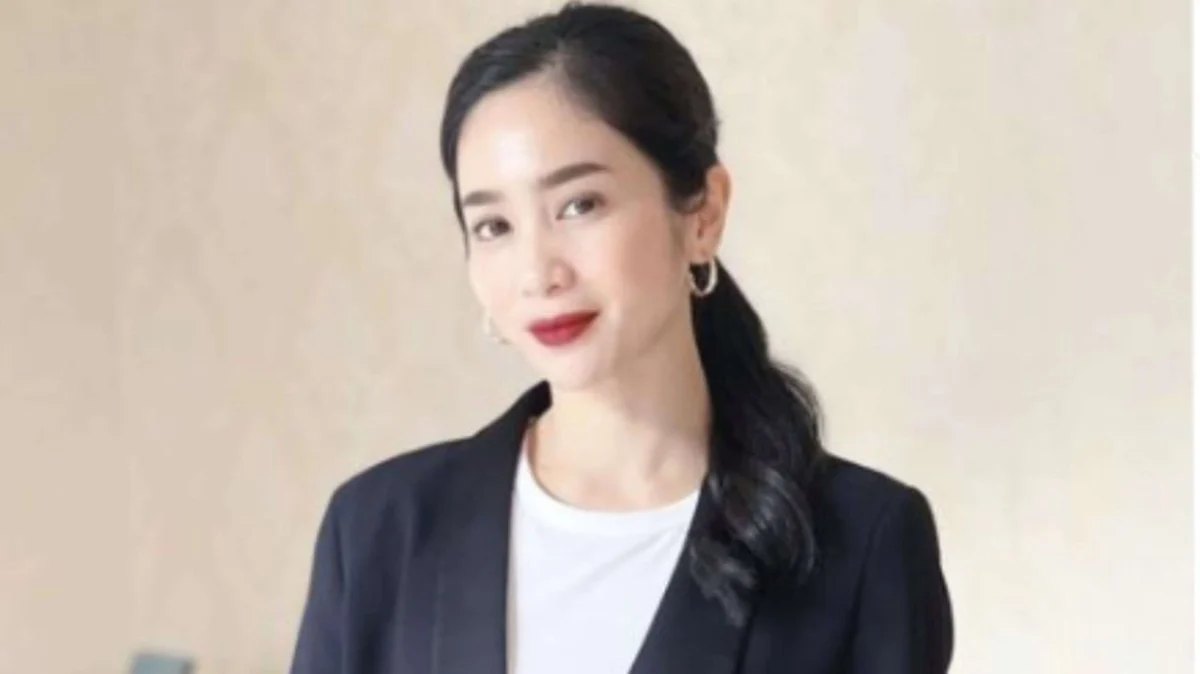 Family Conflict Erupts Publicly as Bunga Zainal Faces Harsh Allegations from Siblings Regarding Financial Matters and Marriage History