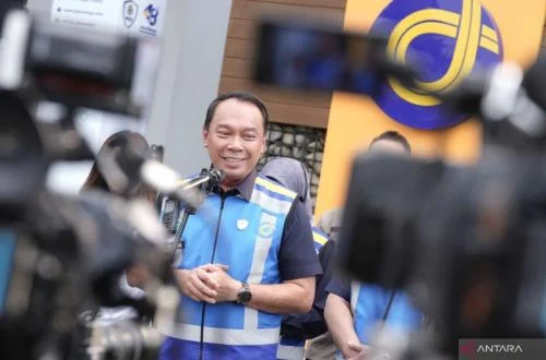 Jasa Marga Urges Travelers to Adhere Strictly to One-Way and Contraflow Regulations Amidst Peak Eid al-Fitr Return Flow