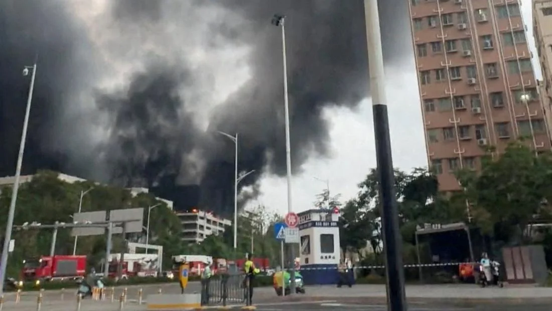 Fire Breaks Out at BYD Shenzhen Facility in Multi-Story Parking Area Amid External Construction Work