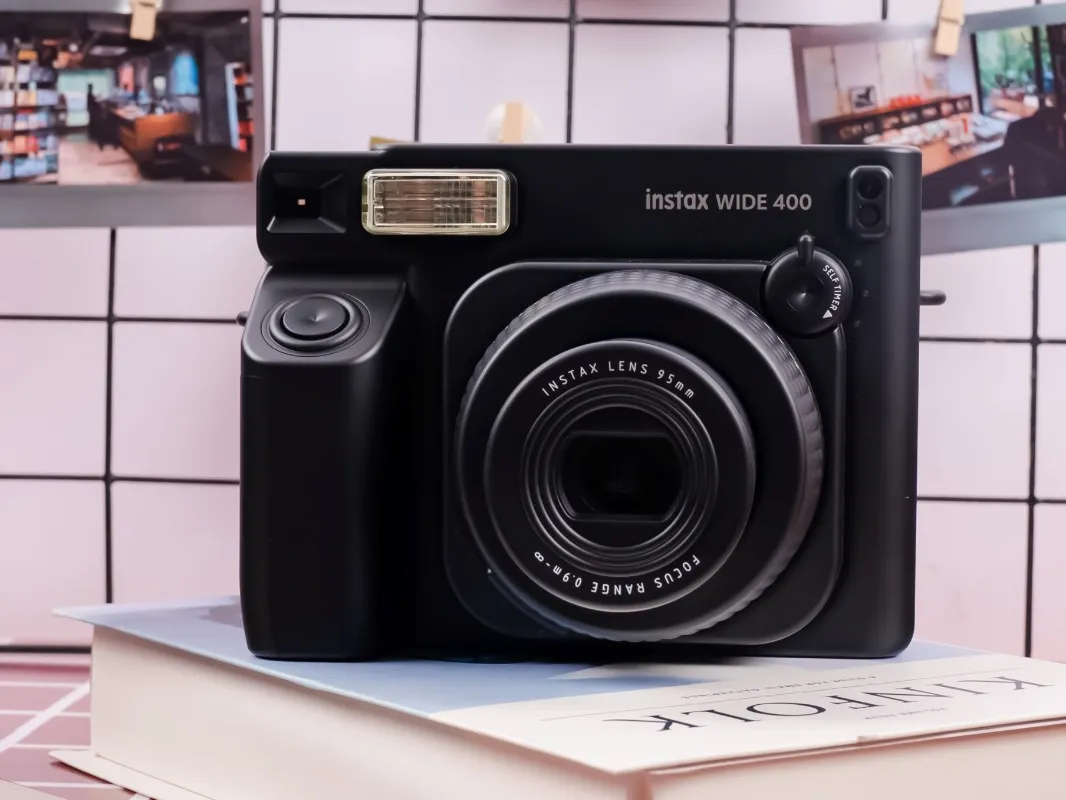 Fujifilm Expands Instax WIDE 400 Lineup with Stylish JET BLACK Variant, Catering to Growing Demand for Wider Instant Photography Experiences
