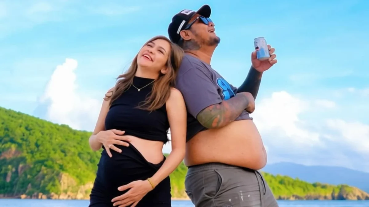 Public Scrutiny Mounts as Virgoun and Lindi Fitriyana Reveal Advanced Pregnancy Shortly After Wedding Ceremony