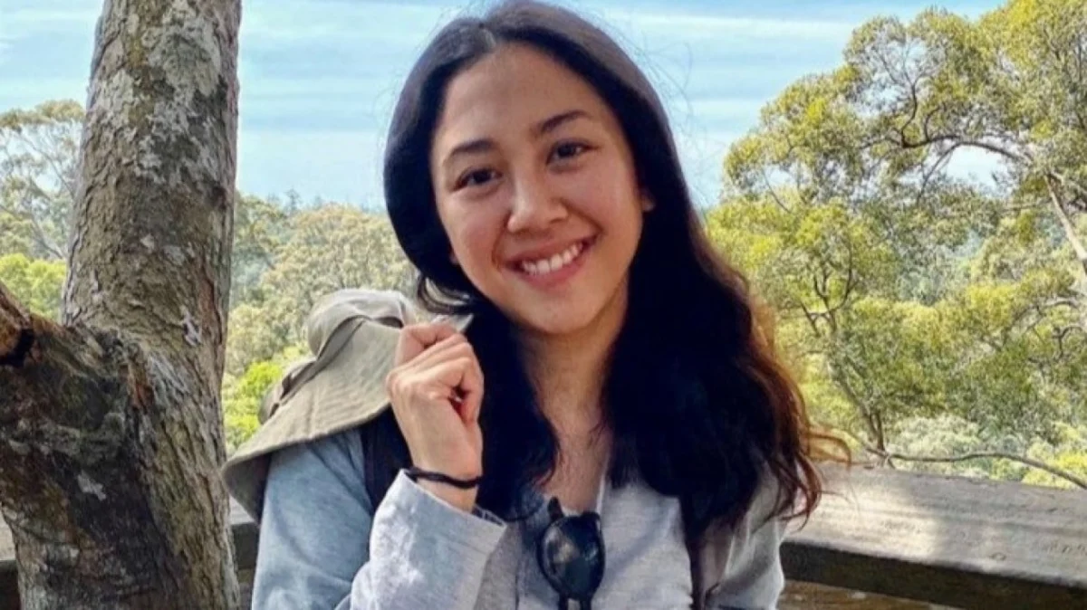 Public Sympathy Shifts Toward Sherina Munaf Amid Allegations of Infidelity and Social Media Insights into Marital Dissolution