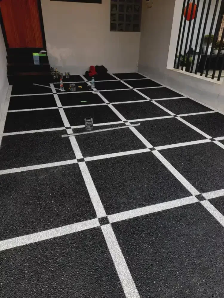 Tackling Persistent Tire Marks: A Comprehensive Guide to Carport Surface Selection and Maintenance for Longevity and Aesthetics