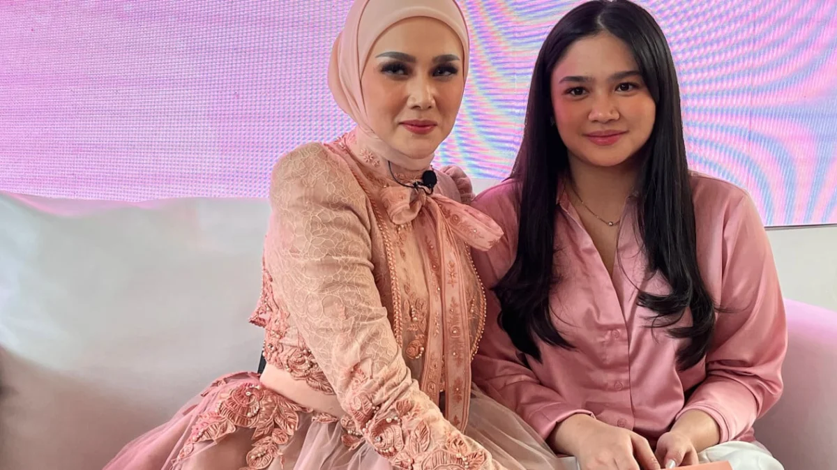 Ahmad Dhani Plans Lavish Wedding for Stepdaughter Tiarani Savitri Drawing Public Interest Toward Biological Father Harry Nugraha