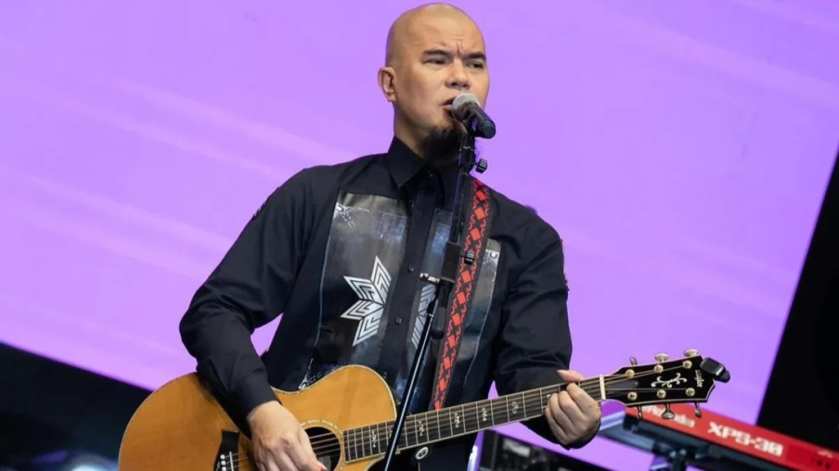 Ahmad Dhani Responds via Dewa 19 Official Account Following Disappearance of Personal Instagram Amid Public Controversy