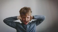 Anak Sering Tantrum dan Susah Diatur? Bisa Jadi 7 Hal Ini Penyebabnya