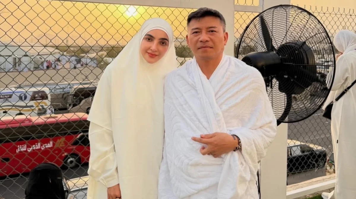 Celebrity Couple Anang Hermansyah and Ashanty Embark on Premium Hajj Pilgrimage Highlighting the Dynamics of Indonesia’s Special Pilgrimage Services