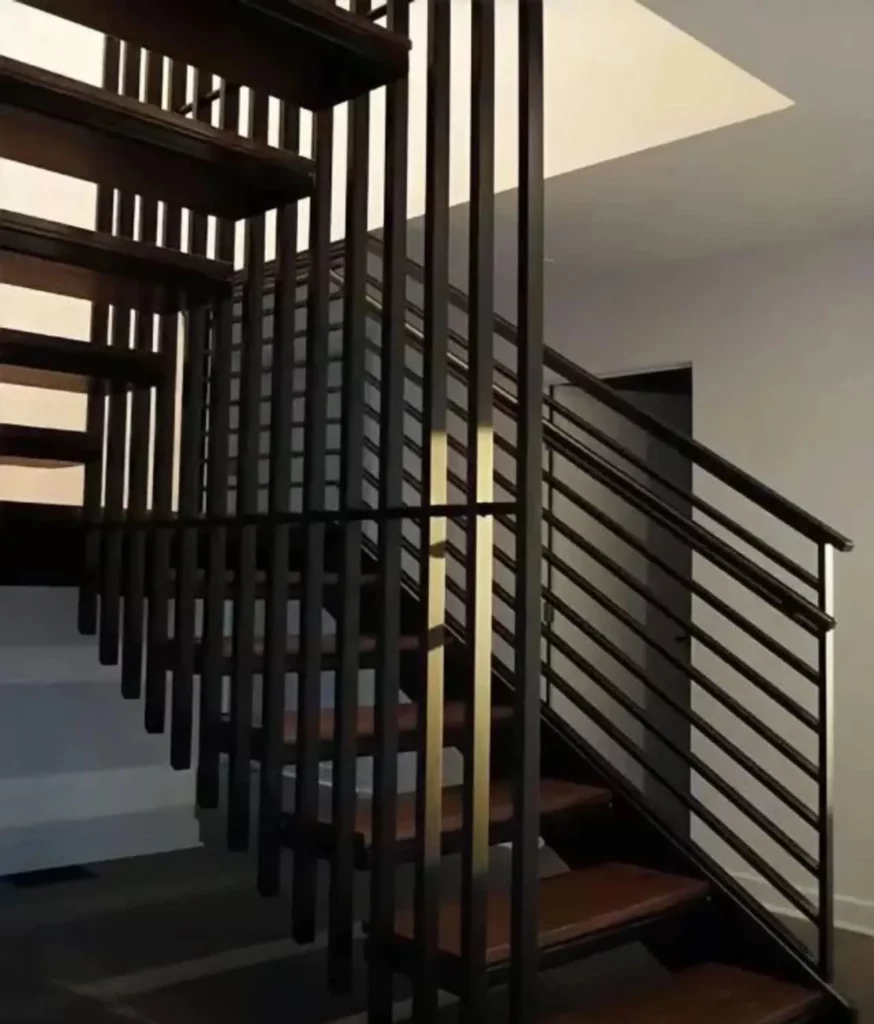 Ensuring Stairway Safety: A Comprehensive Guide to Optimal Railing Dimensions and Design