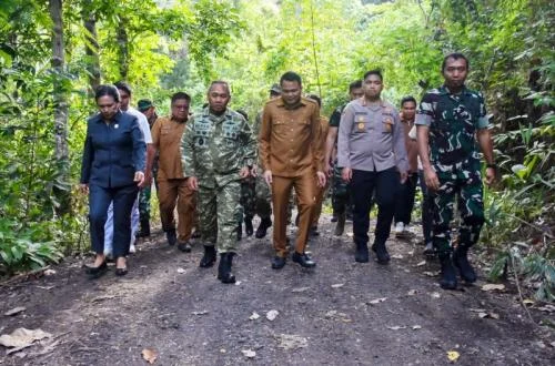 Pangdam XIII/Merdeka Tinjau TMMD ke-128 di Minahasa Tenggara