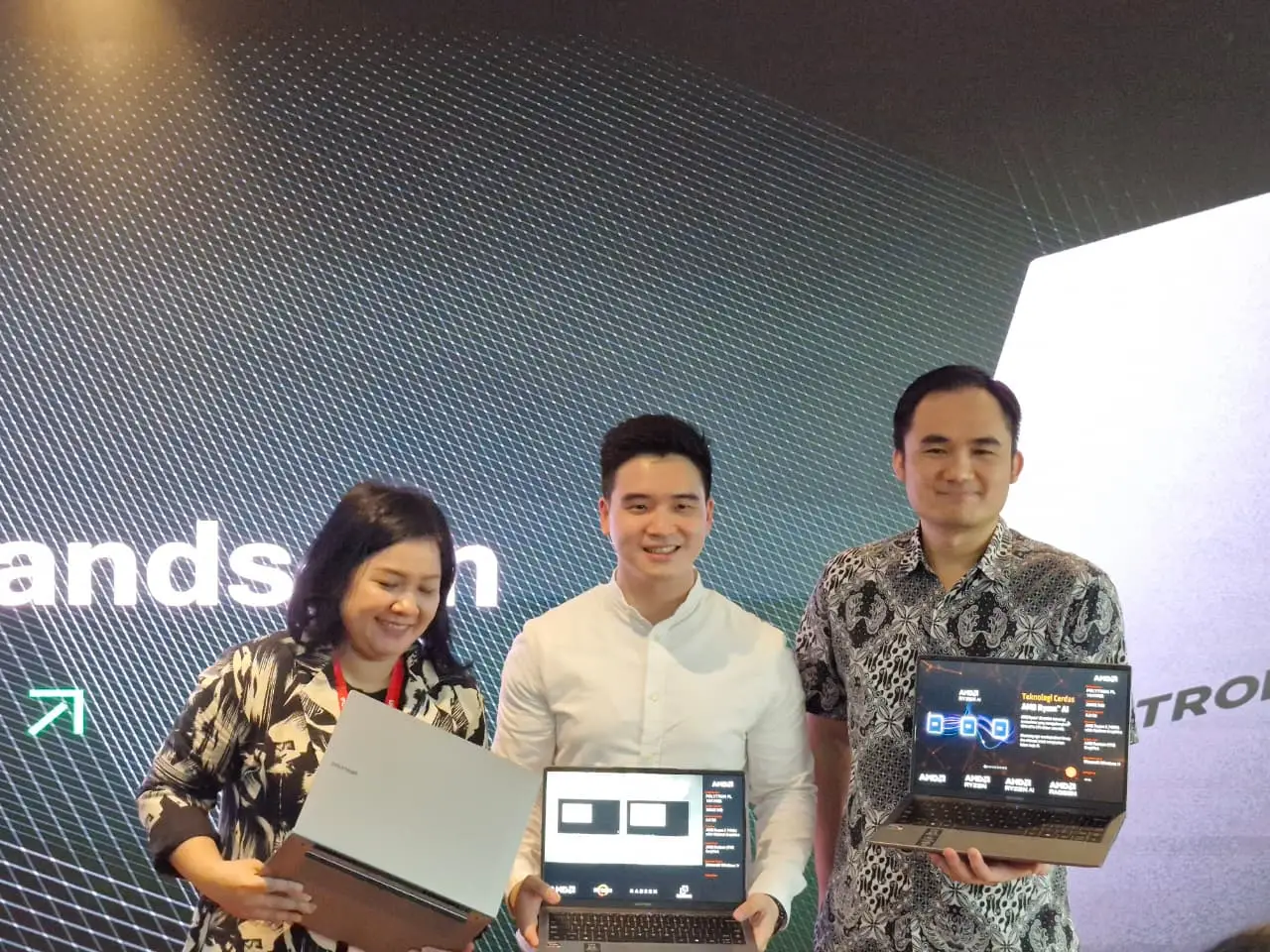 Polytron Luxia Ryzen 5 7430U Laptop Launched in Indonesia with Enhanced Productivity Features and Competitive Pricing