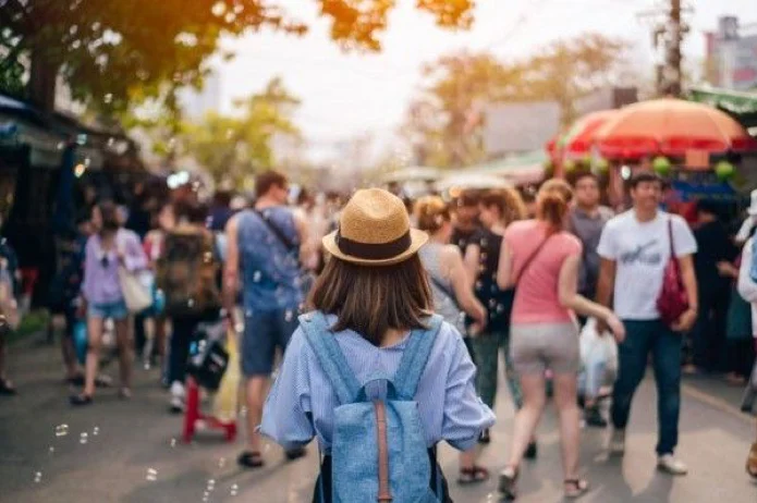 The Rise of Experiential Travel: Millennials Prioritize Life Experiences Over Material Wealth