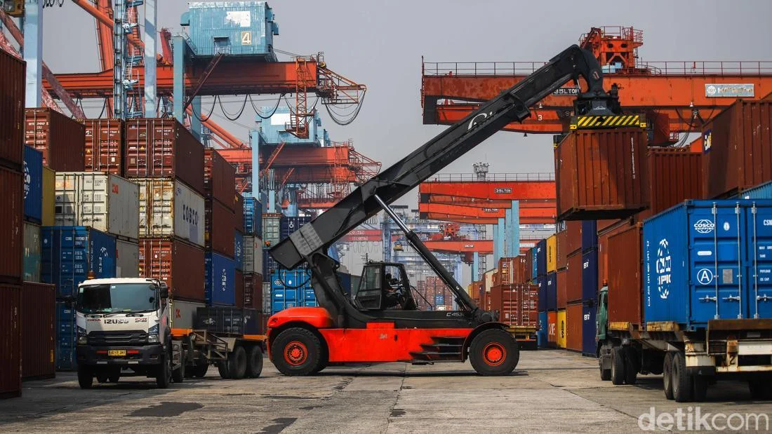 BYD Indonesia Addresses Logistics Bottleneck at Tanjung Priok Port Amid Government Scrutiny Over Container Accumulation