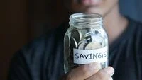 Indonesian Household Savings Under Pressure Amid Rising Consumption and Debt, FX Deposits Surge