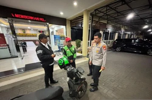 Online Motorcycle Taxi Driver Lured by Offline Payment Falls Victim to Elaborate Theft Scheme, Perpetrator Swiftly Apprehended by Port Police.