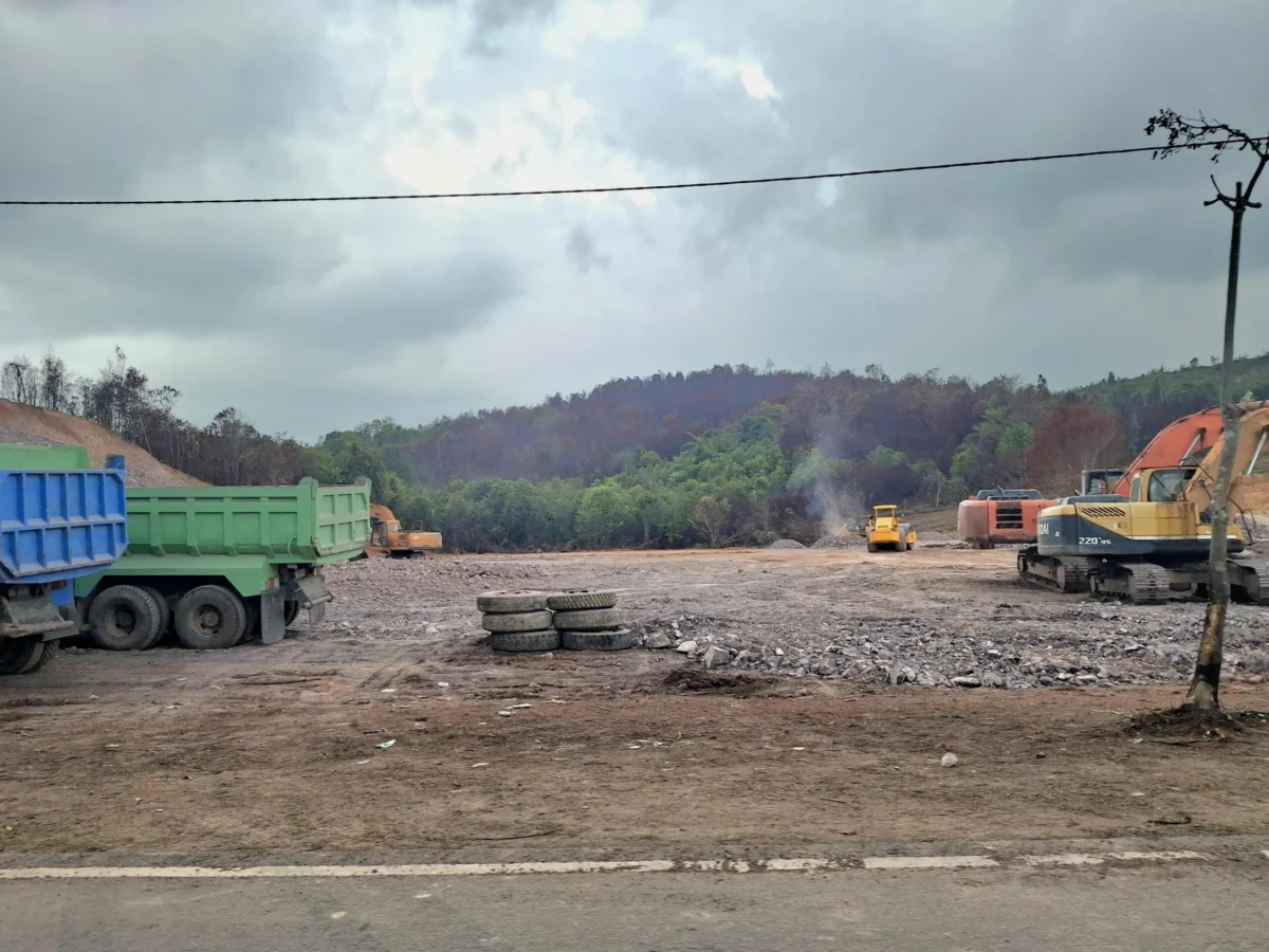 Tension Escalates in Rempang as Land Staking for National School Project Triggers New Conflict with Local Residents