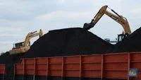 Global Coal Prices Remain Subdued Despite Surging Shipments Amid Geopolitical Tensions and Regional Demand Shifts