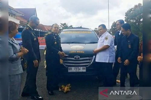 Gunung Mas Regency Bolsters Mobile Police Clearance Certificate Service with Vehicle Provision, Enhancing Rural Accessibility and Digital Inclusion.