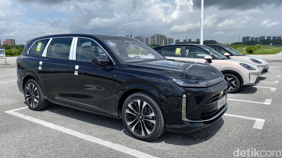 Wuling Motors Expands Indonesian Portfolio with Aira EV Launch and Strategic High-End Model Roadmap