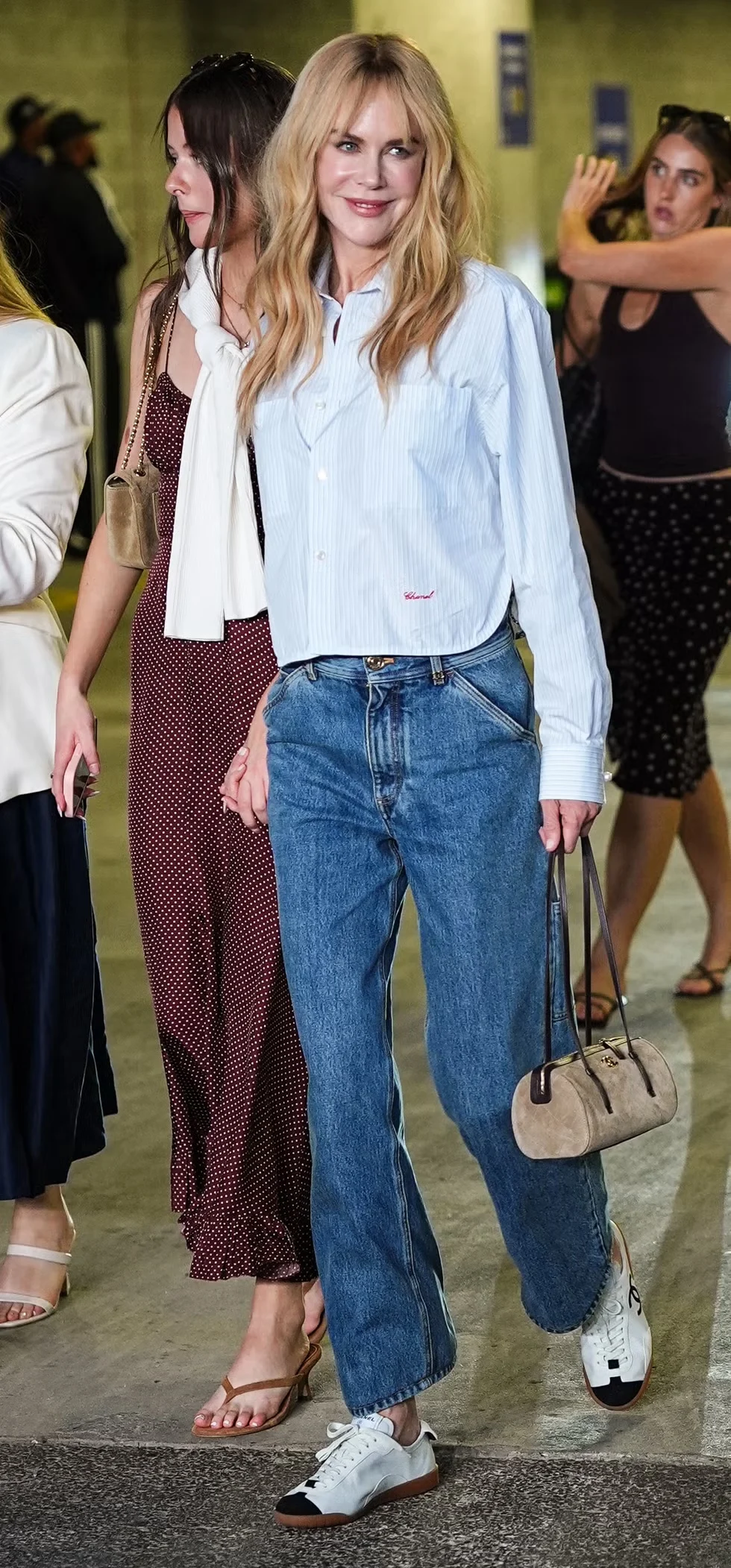 Nicole Kidman Tampil Kasual di US Open dengan Denim dari Chanel