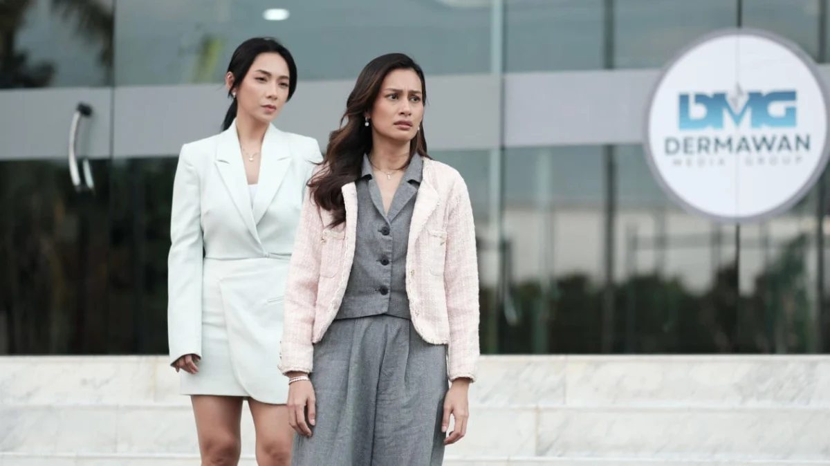 Dinda Kirana Explores the Complex Psychology of Sibling Rivalry and Corporate Betrayal in Tante Sonya